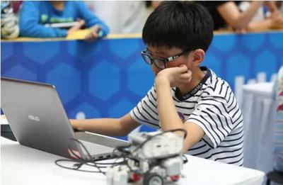 少兒編程 開(kāi)啟STEAM教育大門(mén)的金鑰匙